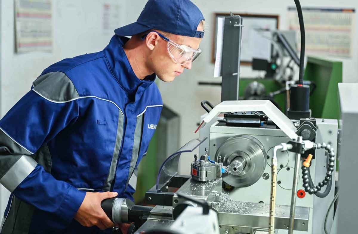 https://popip.ir/uploads/ticket/ausbildung-2.jpg